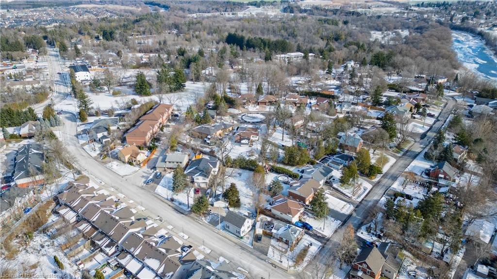 64 Woolwich Street Property Photo 4