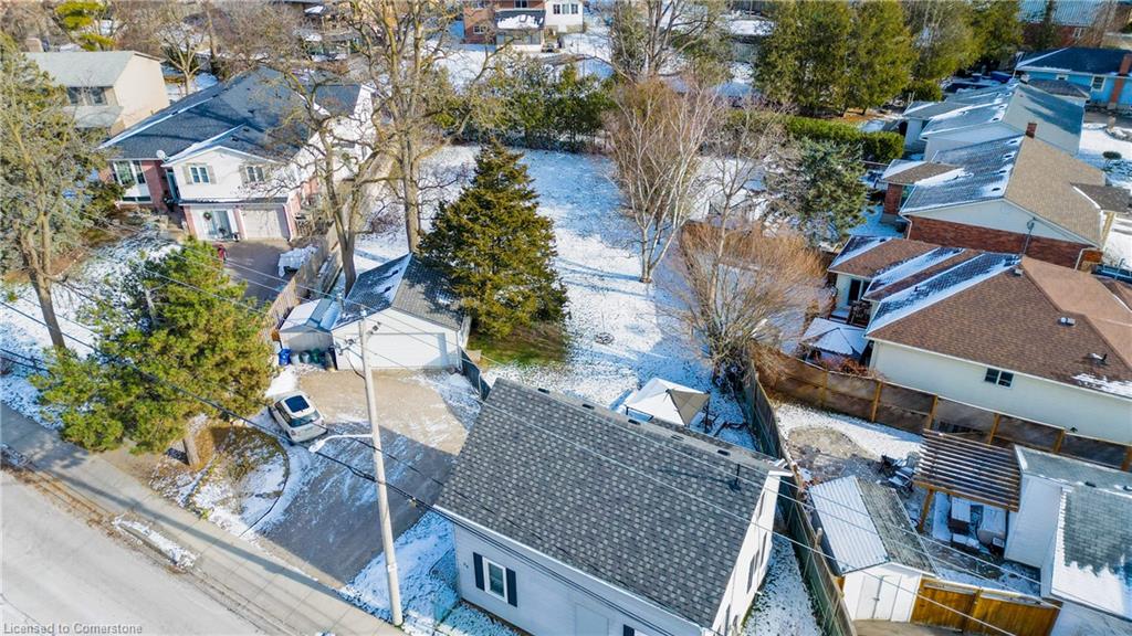 64 Woolwich Street Property Photo 10