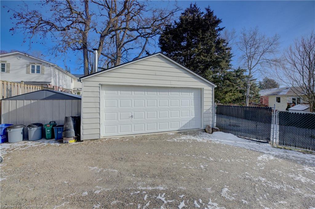 64 Woolwich Street Property Photo 11