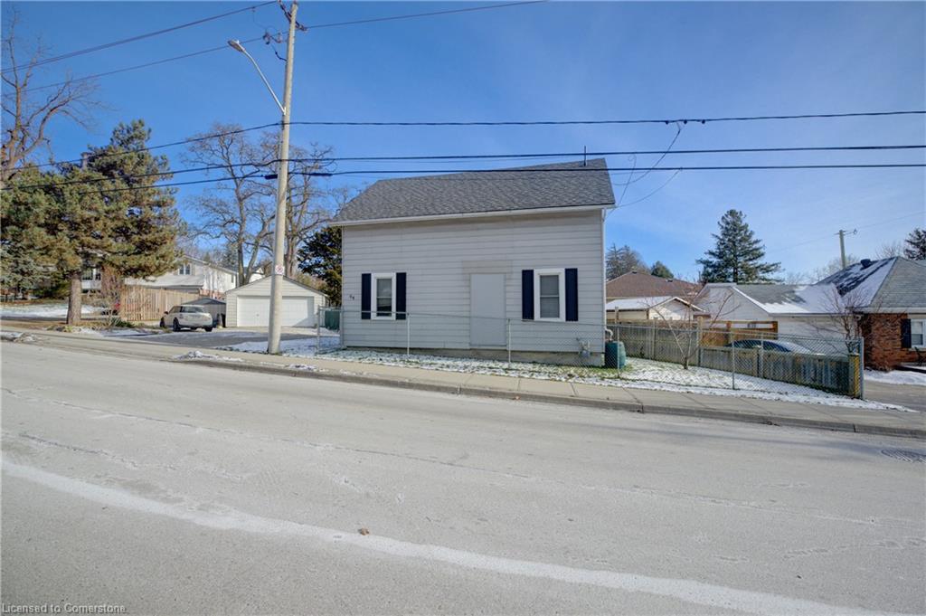 64 Woolwich Street Property Photo 14