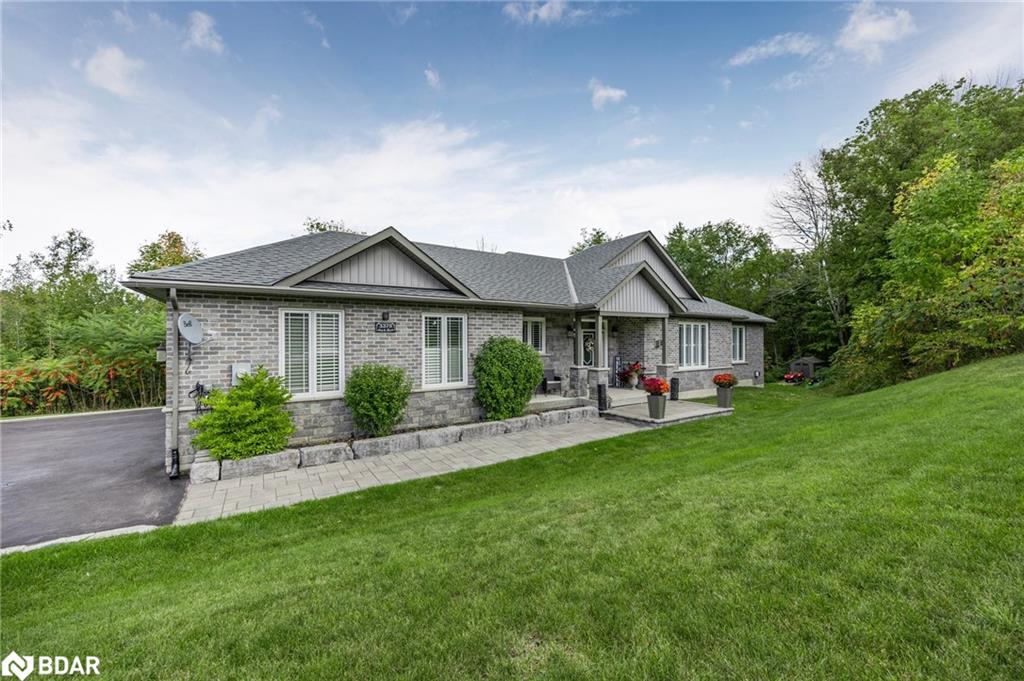 Guthrie Public School Real Estate Listings Main Image