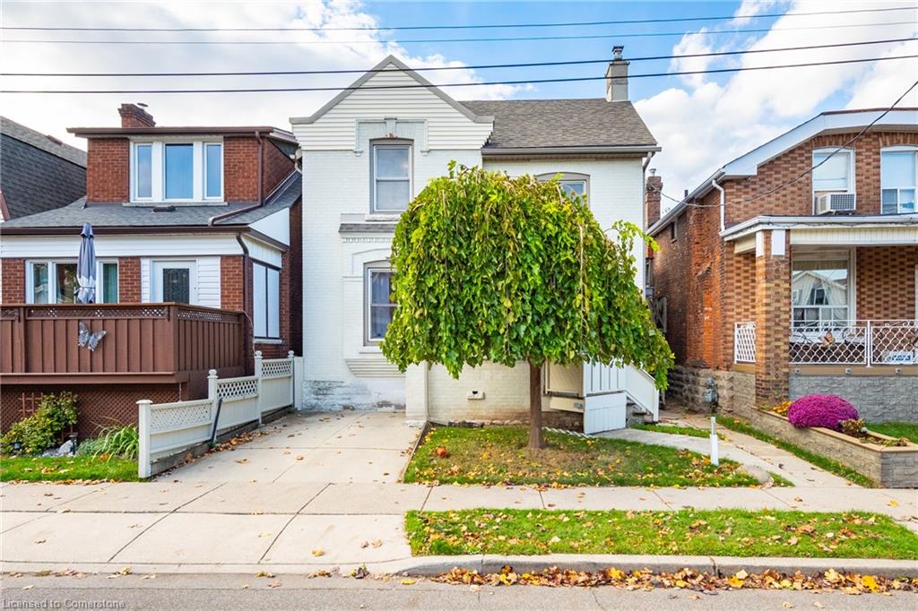 45 East Bend Avenue N Property Photo