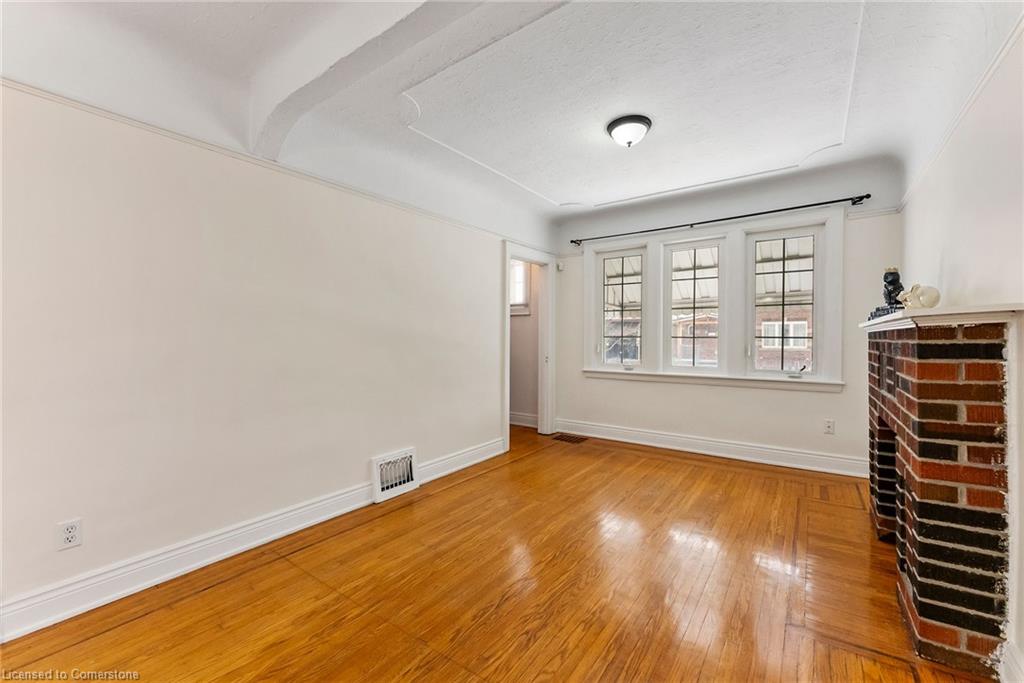 15 East 12th Street Property Photo 4