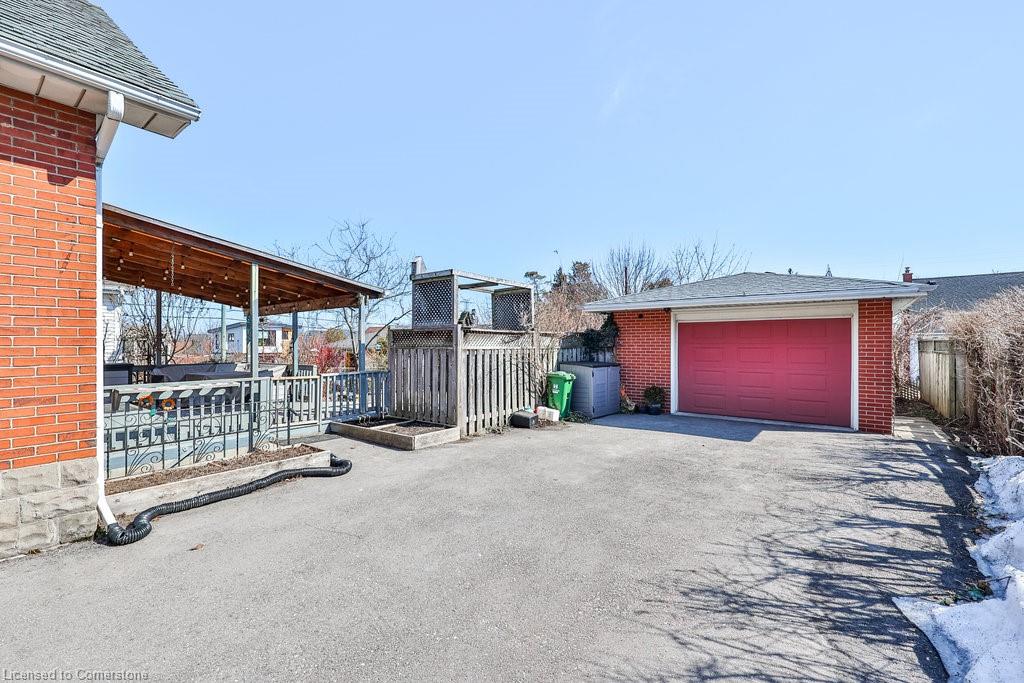 193 Stewartdale Avenue Property Photo 23
