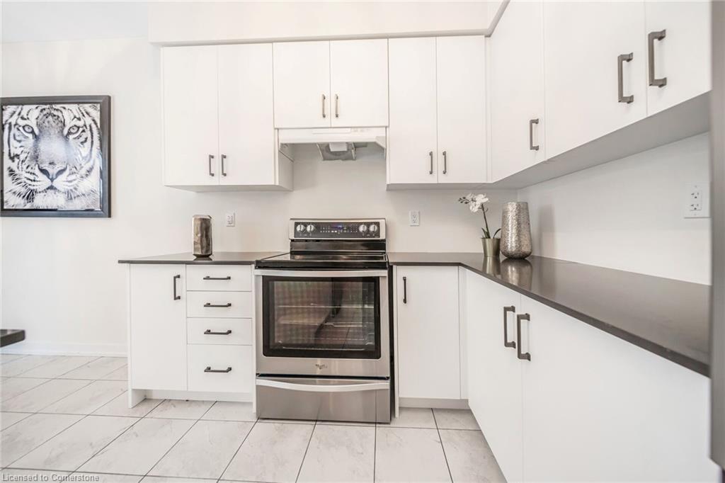 52 Lumb Drive Drive E Property Photo 18