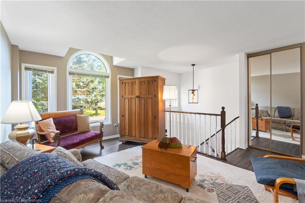 14 Meadowbrook Lane Property Photo 16