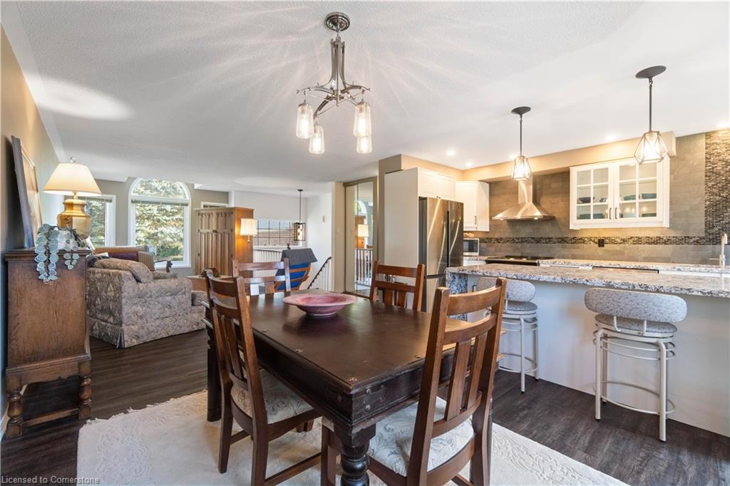 14 Meadowbrook Lane Property Photo 18