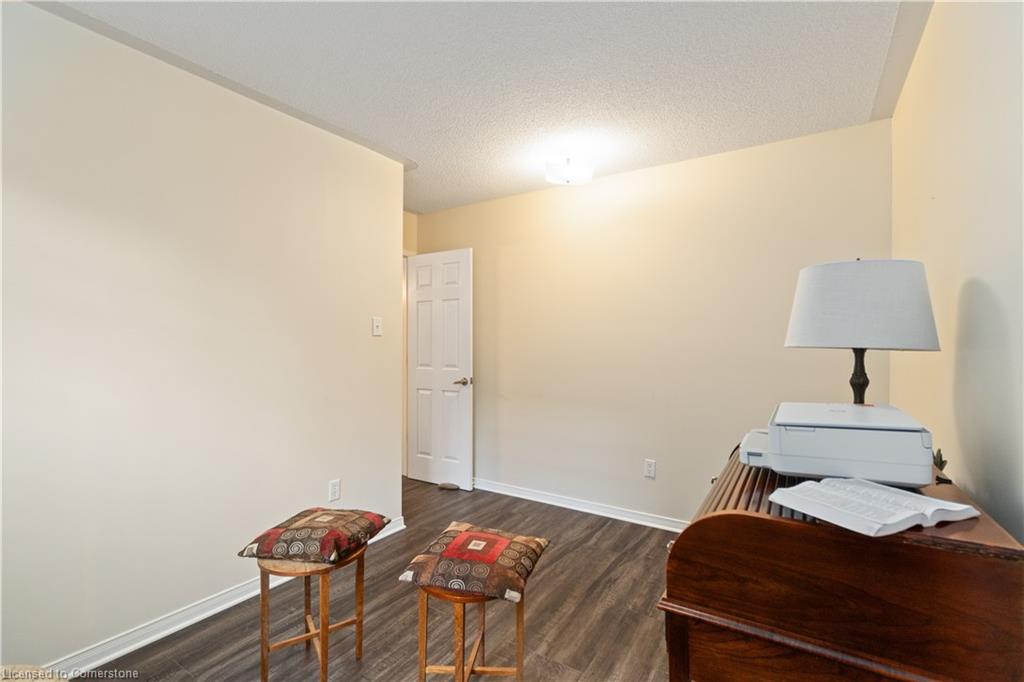 14 Meadowbrook Lane Property Photo 27