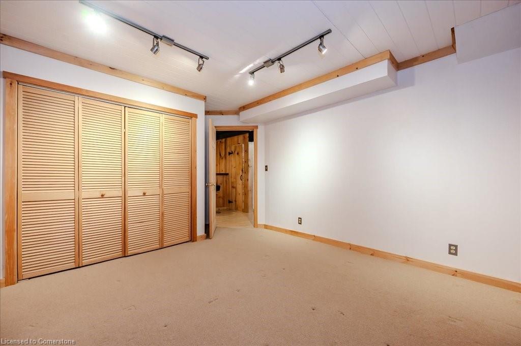 3855 Hessen Strasse Property Photo 34