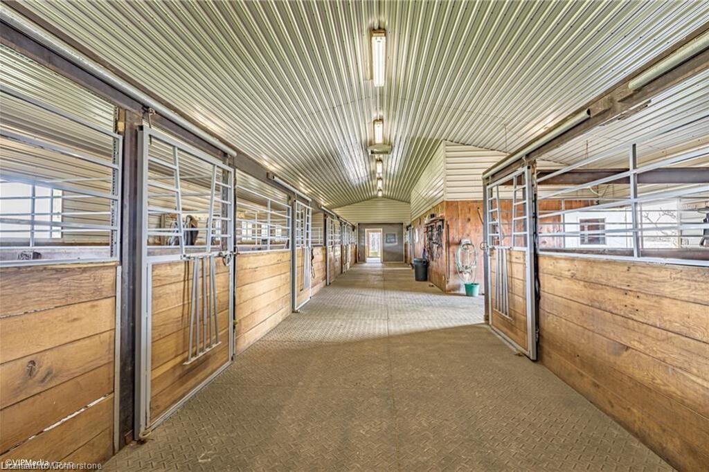 3855 Hessen Strasse Property Photo 38