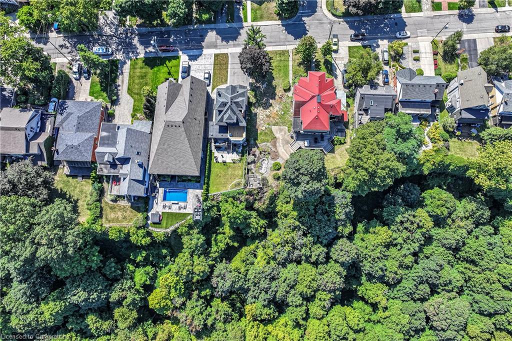 63 Mountain Park Avenue Property Photo 3