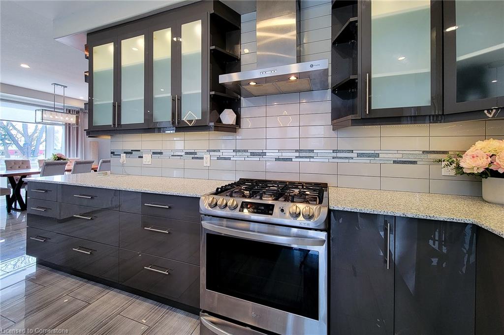 5074 Kalar Road Property Photo 14