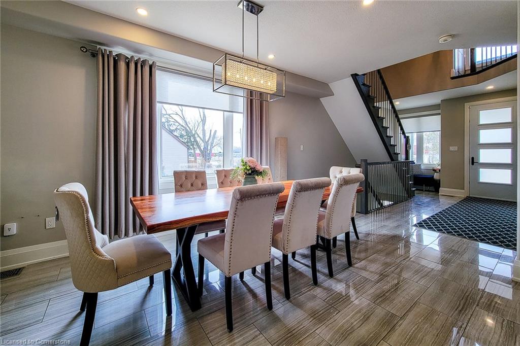 5074 Kalar Road Property Photo 18