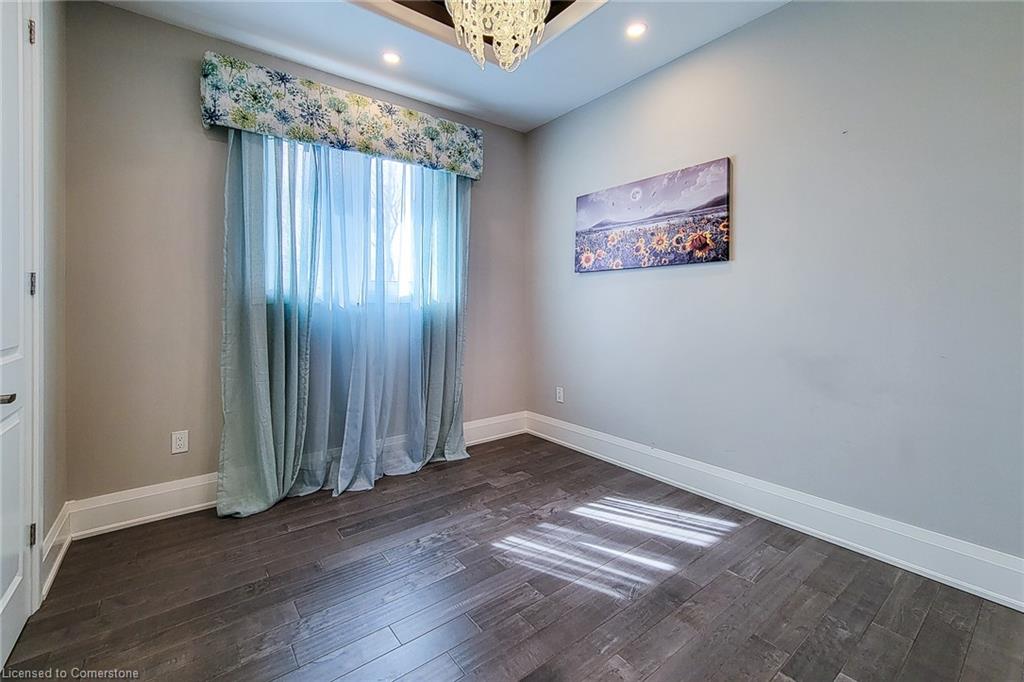 5074 Kalar Road Property Photo 28