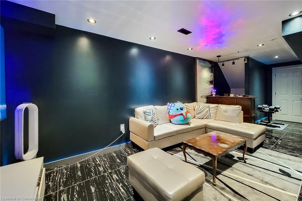 5074 Kalar Road Property Photo 31