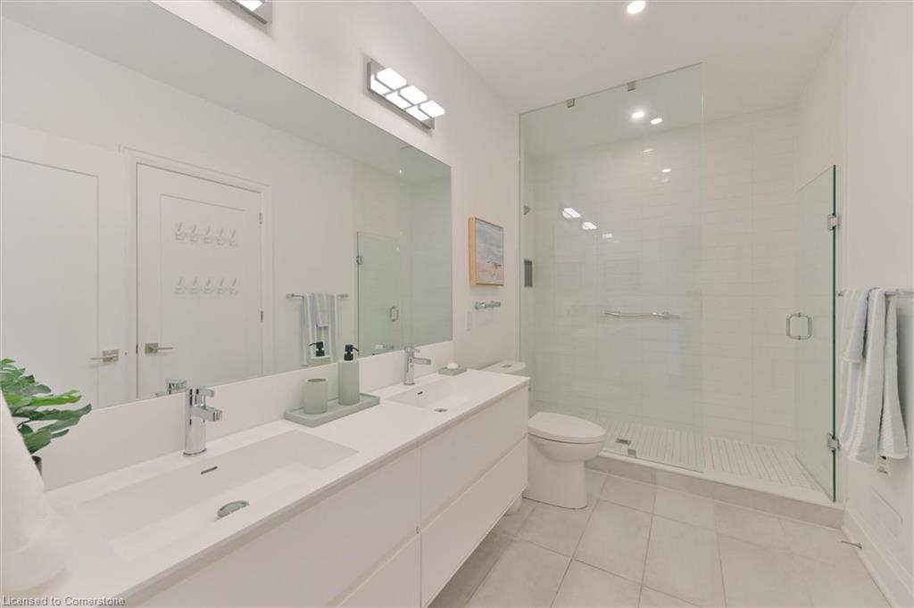 1-115 High Street W Property Photo 21