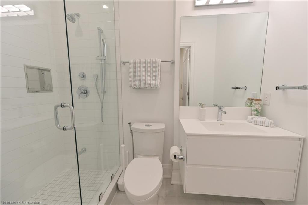 1-115 High Street W Property Photo 32