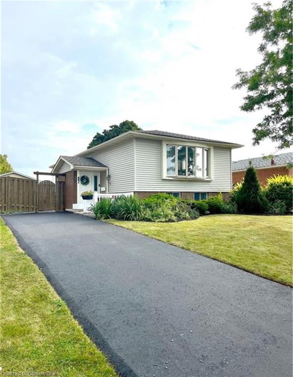 87 Locheed Drive Property Photo