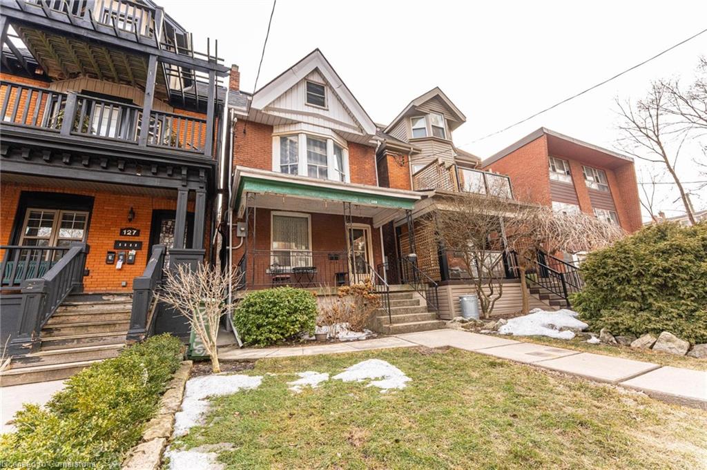 129 Robinson Street Property Photo