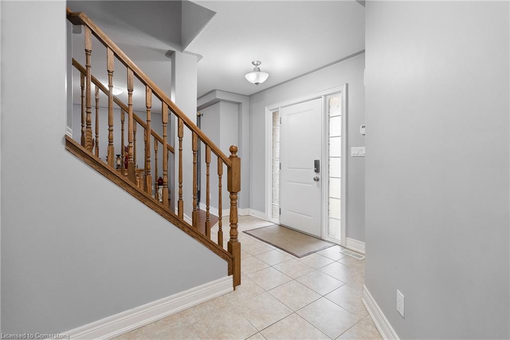 3960 Village Creek Drive Property Photo 5