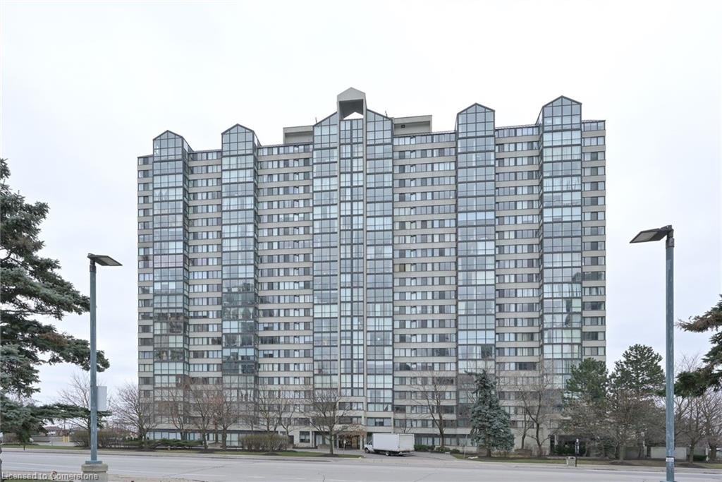 308-350 Webb Drive Property Photo