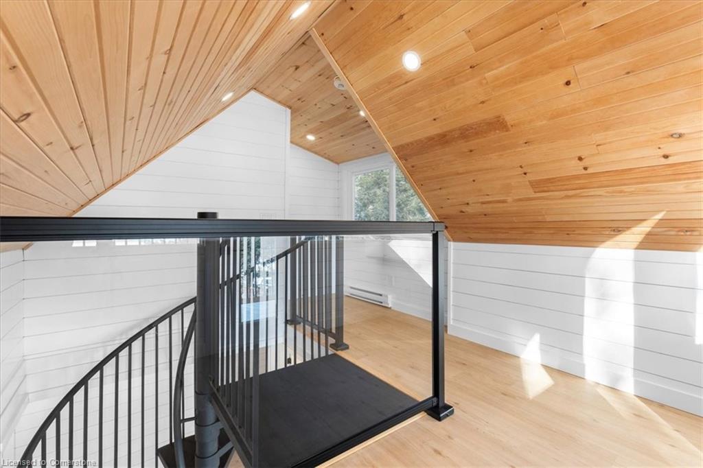 349 Siddon Lake Place Property Photo 18