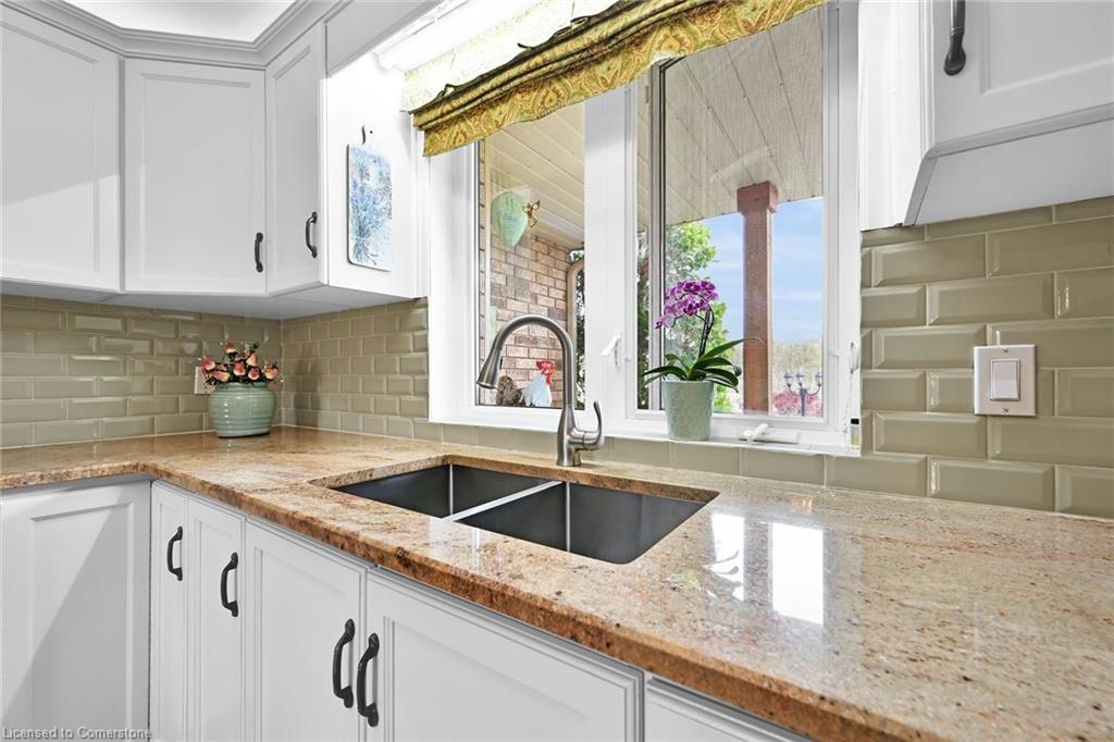 390 Mountain Road Property Photo 17