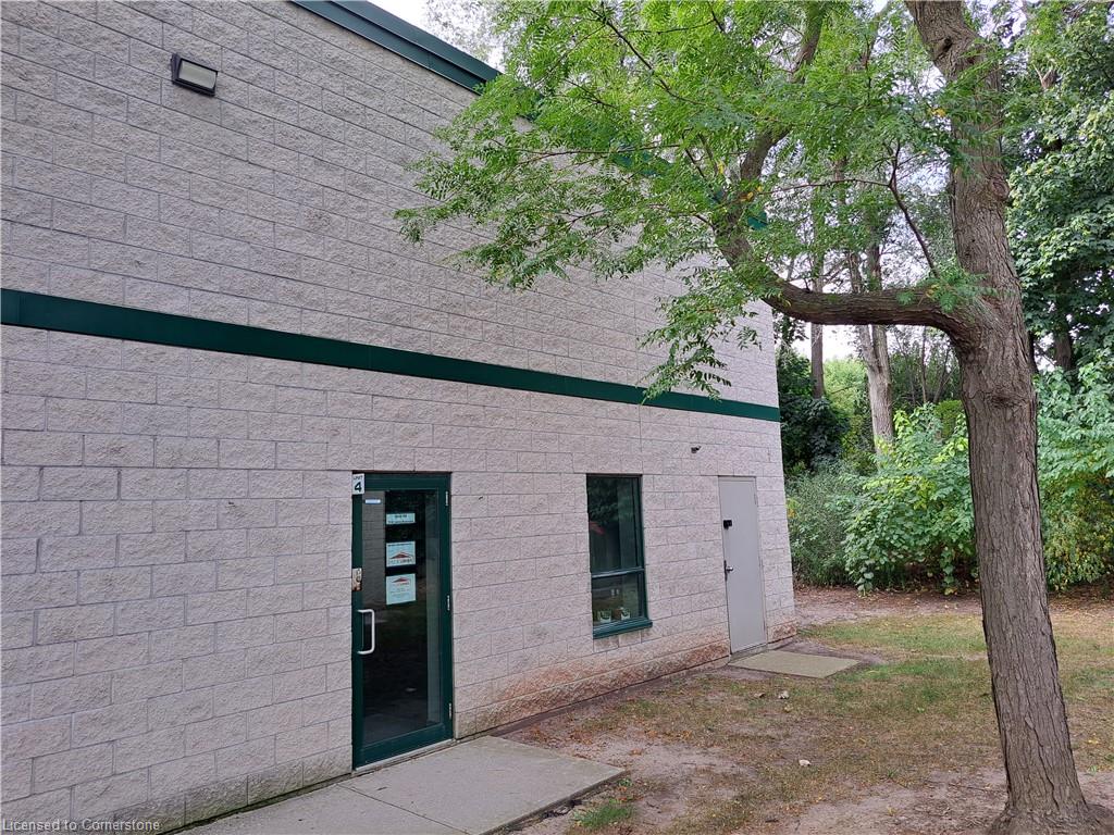 4-1038 Cooke Boulevard Property Photo 2