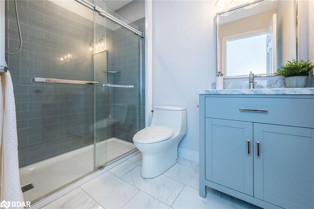 373373 6th Line Property Photo 32