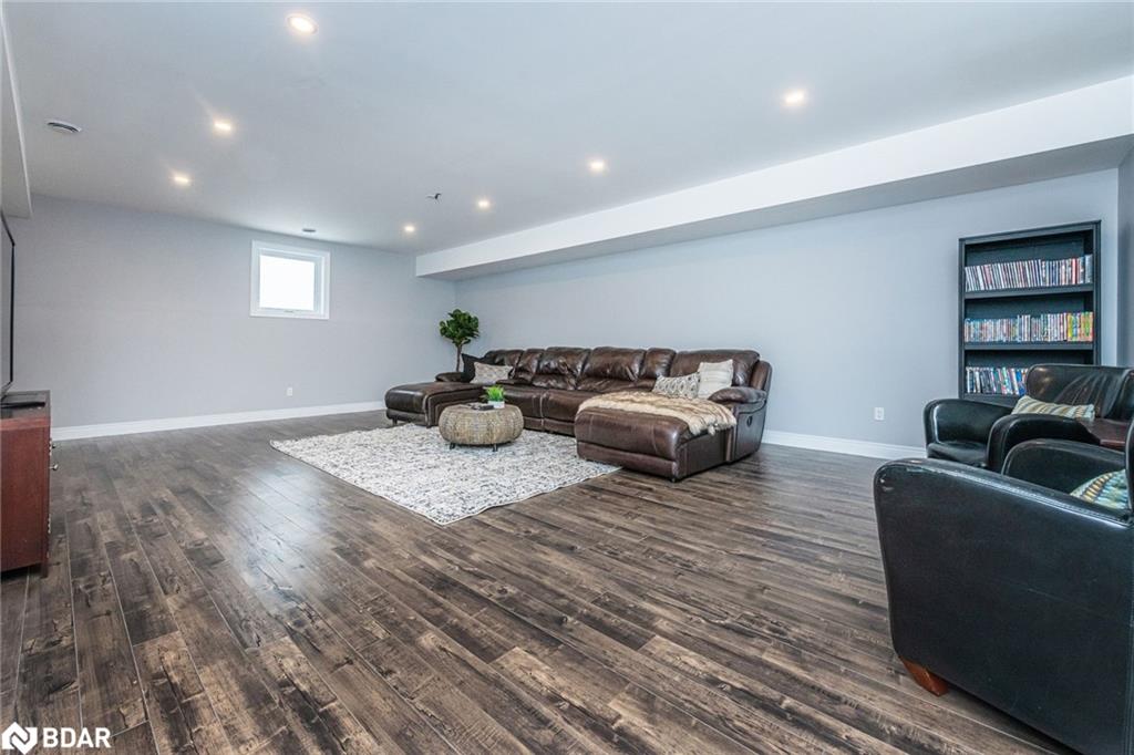 373373 6th Line Property Photo 35
