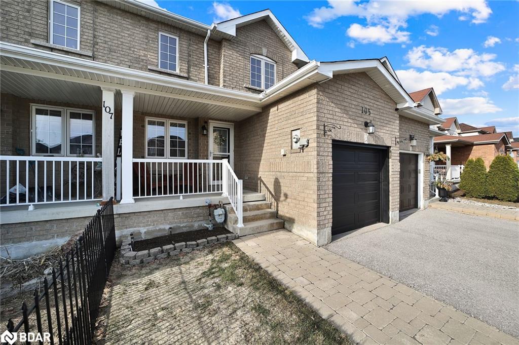 105 Stonemount Crescent Property Photo 6