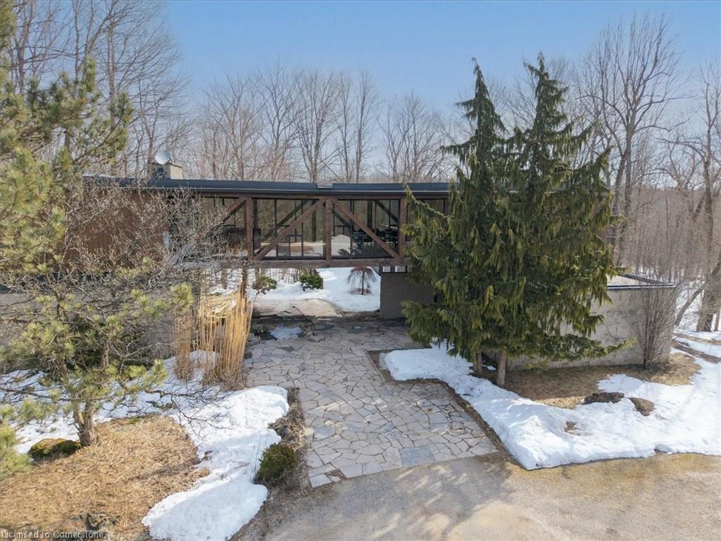 15139 Rockside Road Property Photo 3