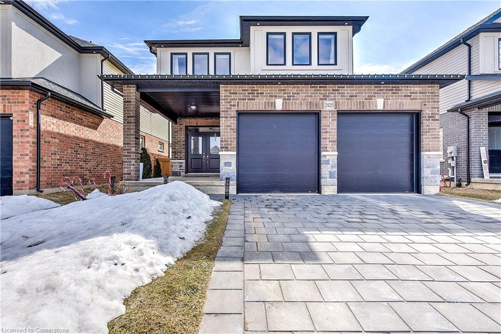 2925 Lemieux Walk Property Photo