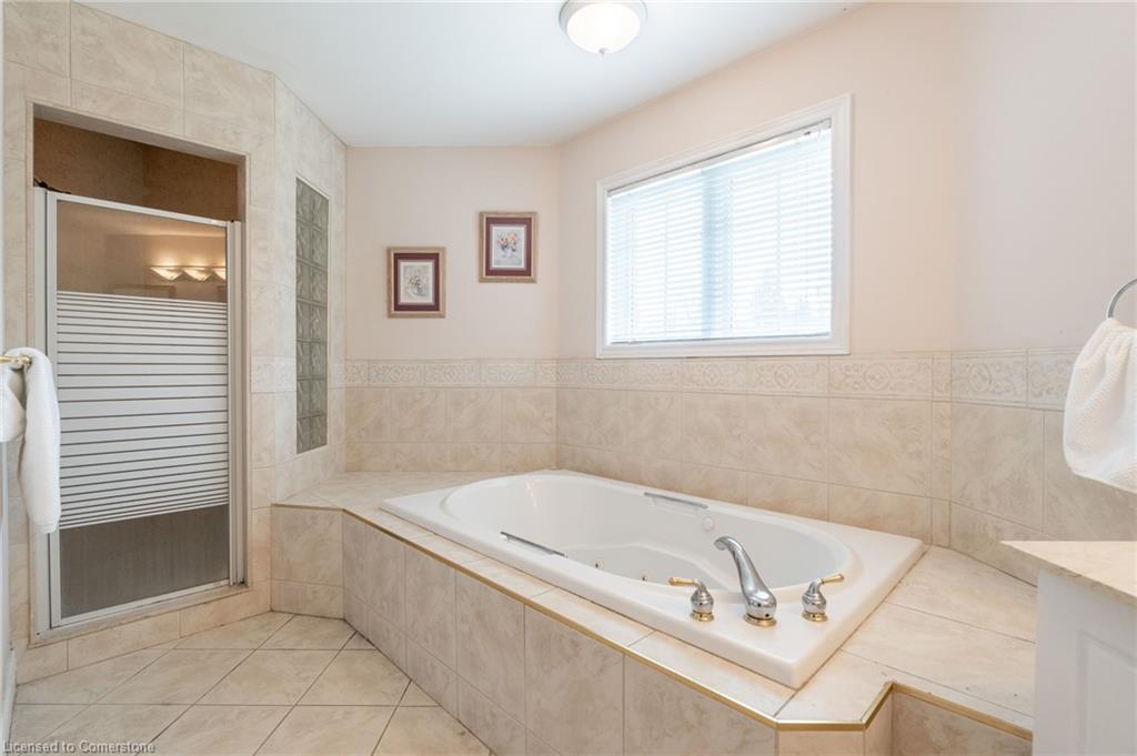 1401 Tamworth Court Property Photo 28