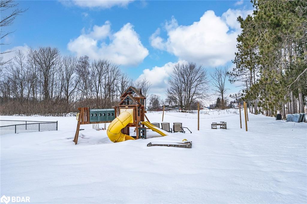 8 Balm Beach Road West Property Photo 12