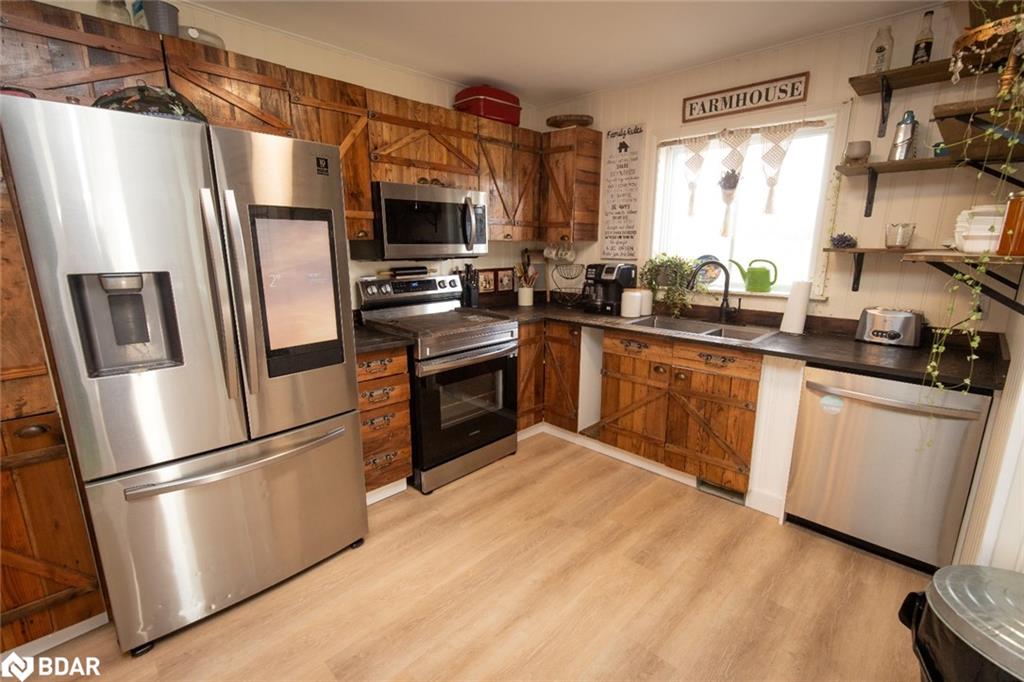 8 Balm Beach Road West Property Photo 20