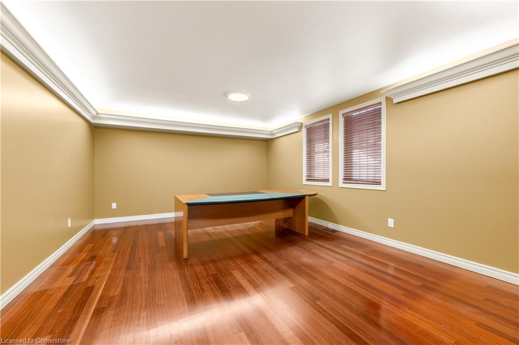4850 Hillside Drive Property Photo 4