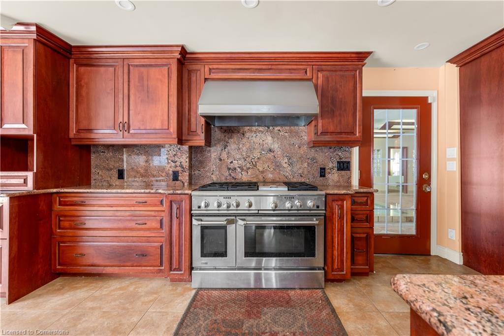 4850 Hillside Drive Property Photo 13
