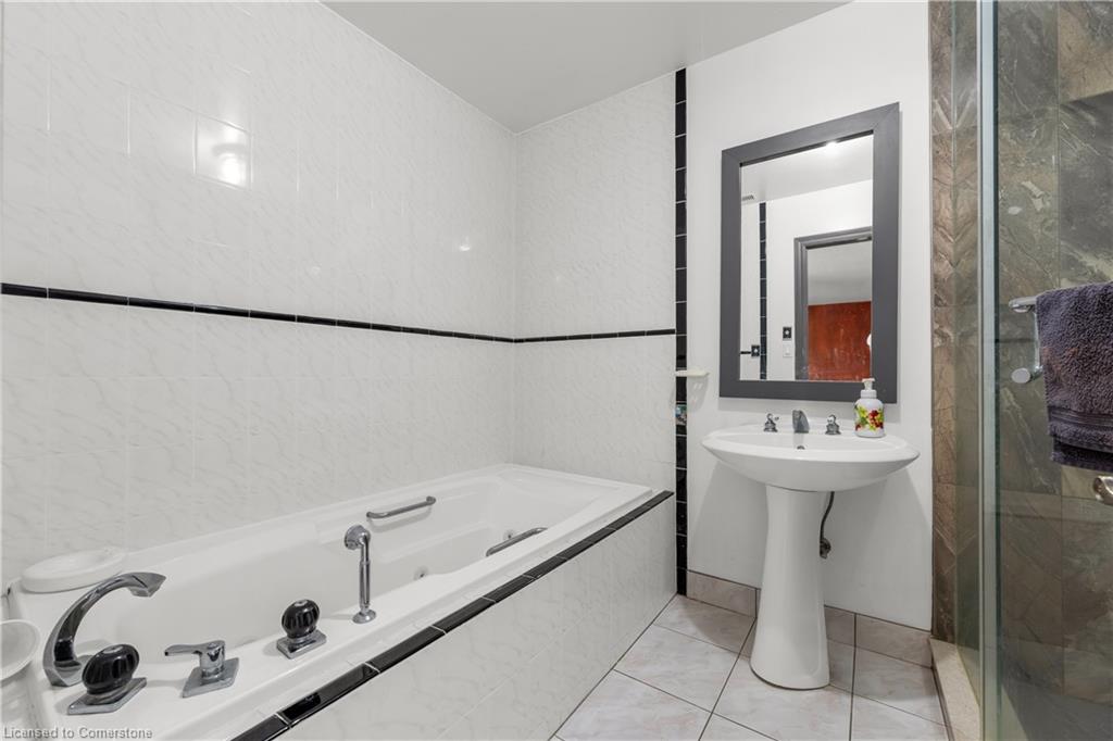 4850 Hillside Drive Property Photo 29