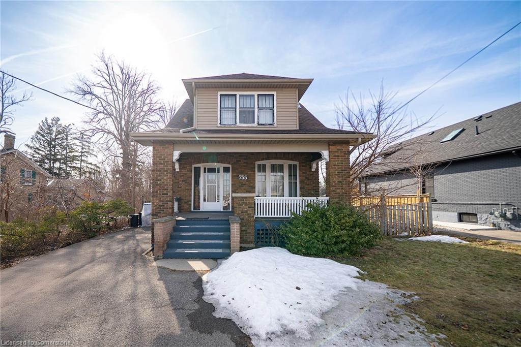 755 Colborne Street E Property Photo