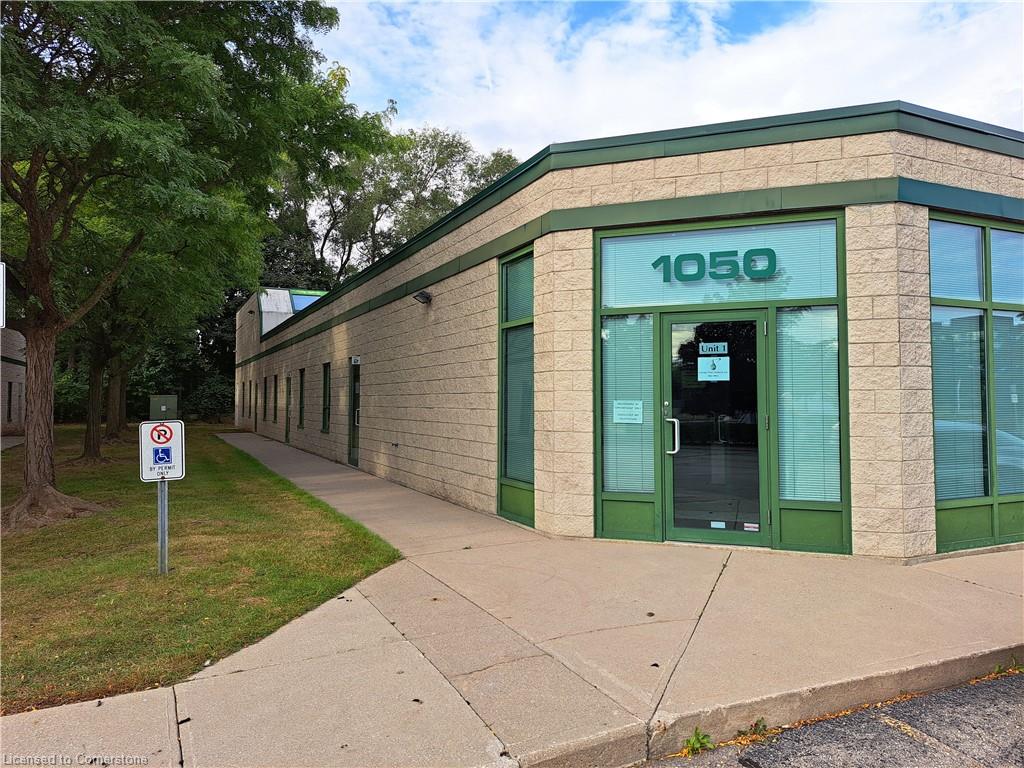 4-1050 Cooke Boulevard Property Photo