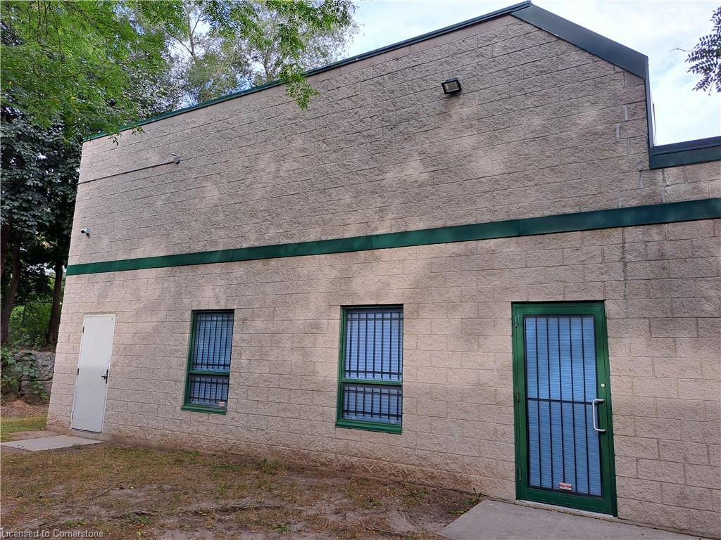 4-1050 Cooke Boulevard Property Photo 3