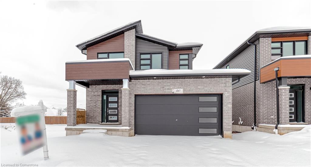 40 Moon Crescent Property Photo