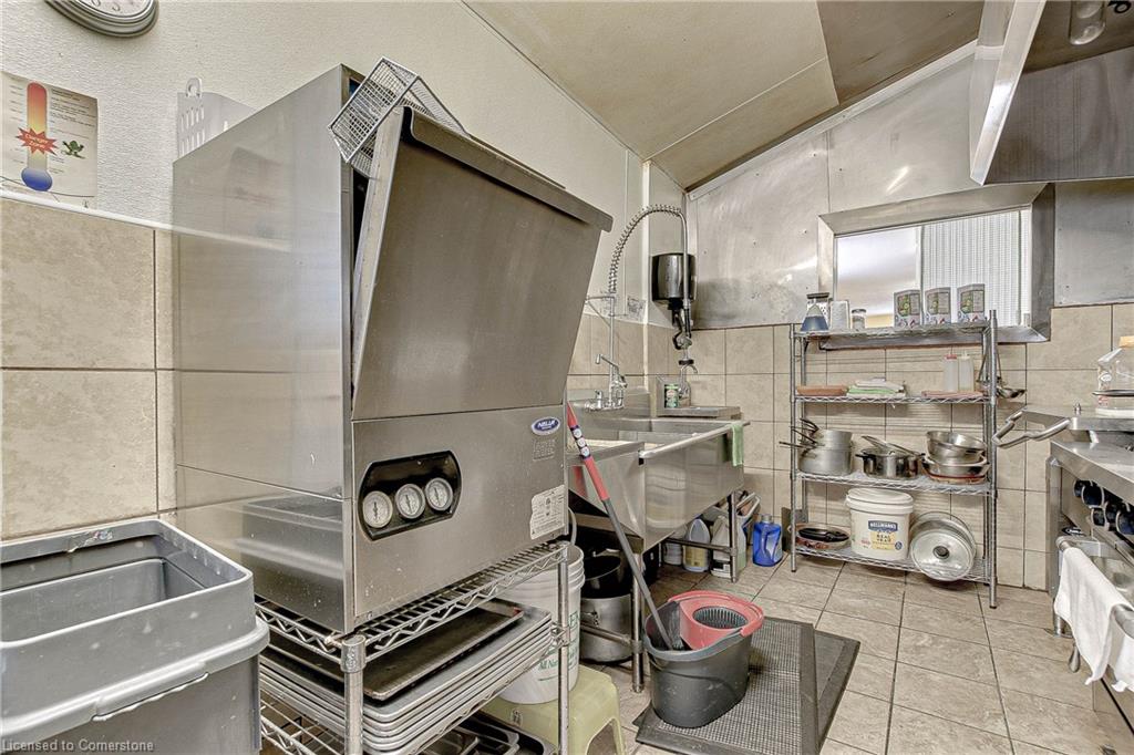18 Elgin Street Property Photo 17