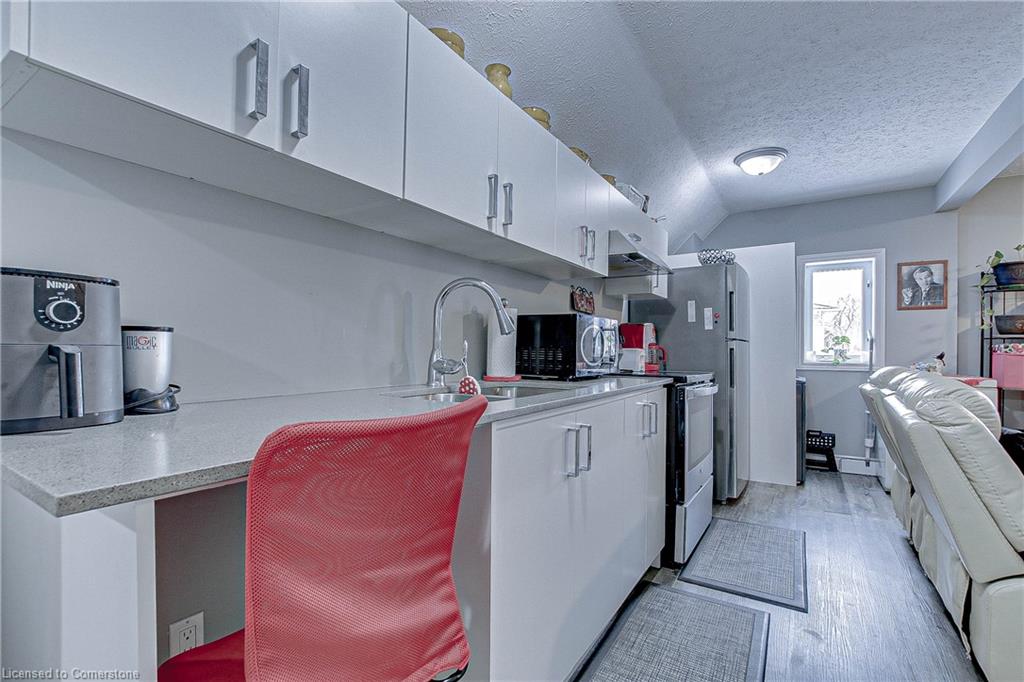 18 Elgin Street Property Photo 33