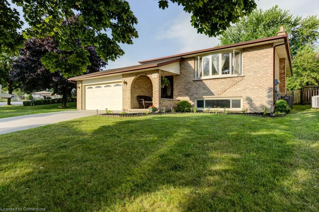 582 Skylark Road Property Photo