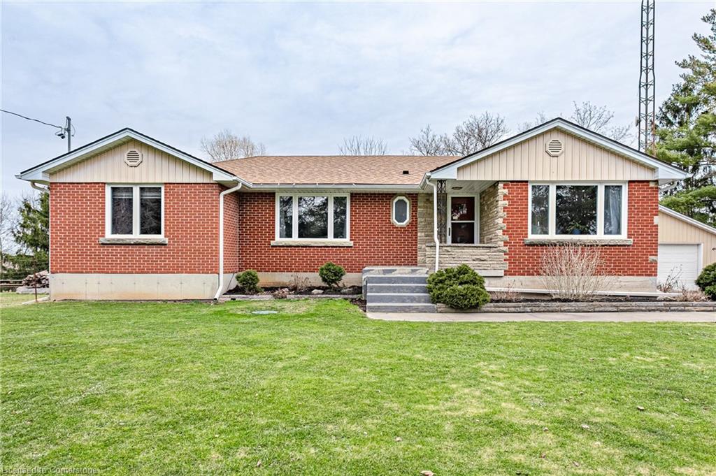 122 Old Onondaga Road E Property Photo 1