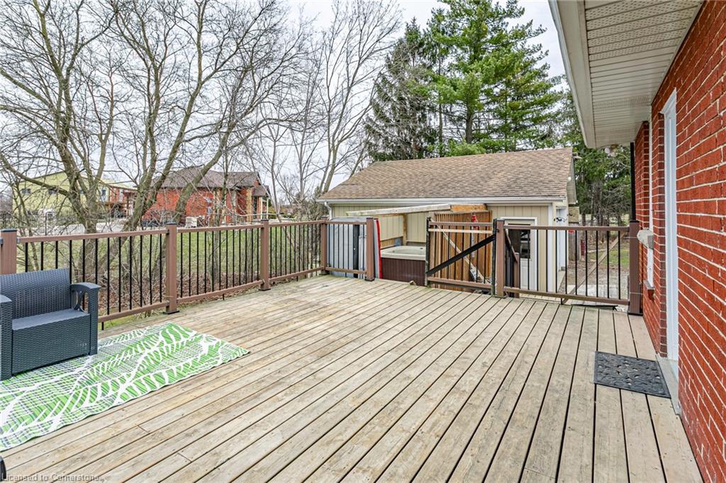122 Old Onondaga Road E Property Photo 35