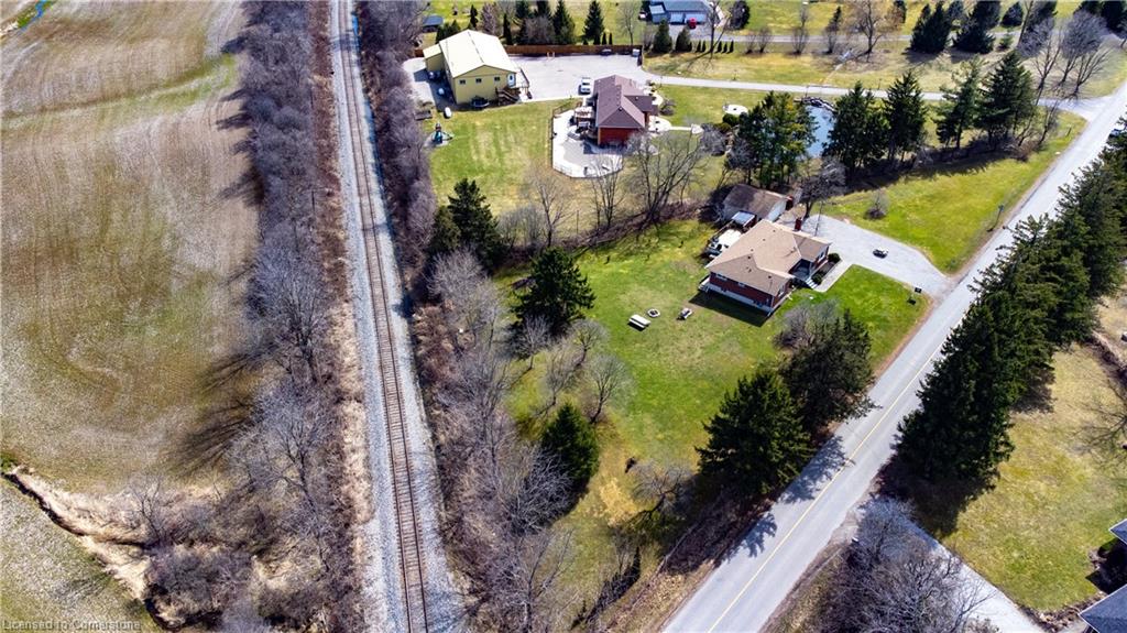 122 Old Onondaga Road E Property Photo 40
