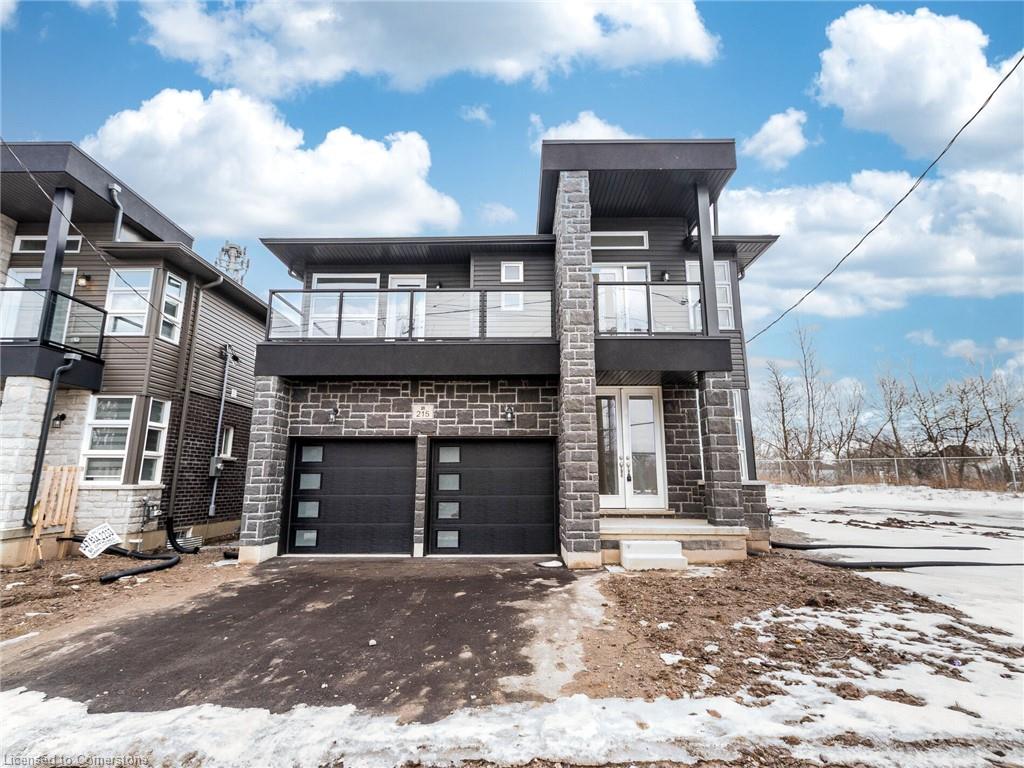 215 Southworth Street Property Photo